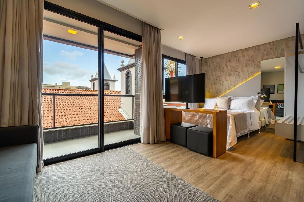 Aion Suites 103 - Compacto E Luxuoso Loft - Rooftop Com Piscina E Academia - A Poucos Passos Da Praia Bombinhas Εξωτερικό φωτογραφία